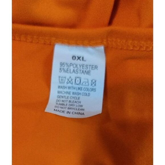 NWOT - Orange Butterfly Tee - Size XL - Picture 6 of 6